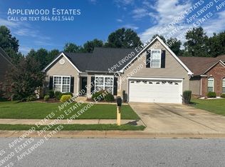 640 Cromwell Dr, Spartanburg, SC 29301
