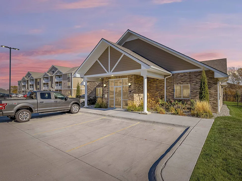 Magic Hills Apartments