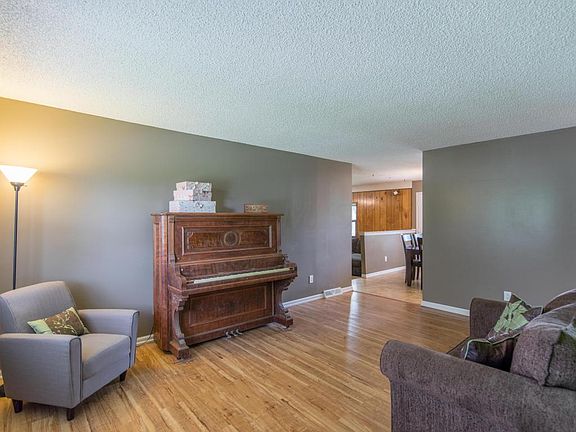 5th image of 721 Caroway Blvd