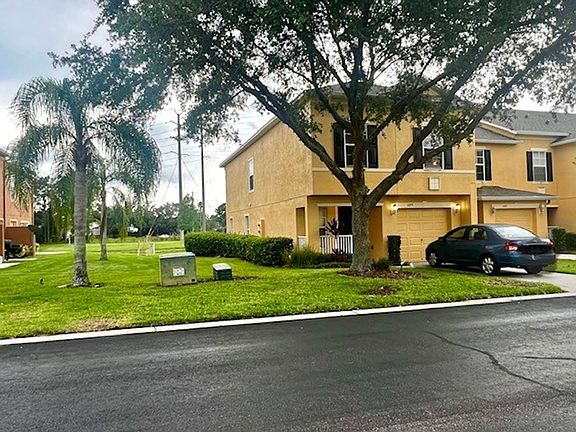 3rd image of 3379 Caruso Pl