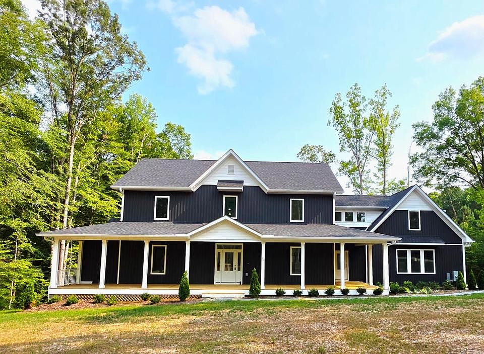 1st image of 515 Noahs Landing Dr
