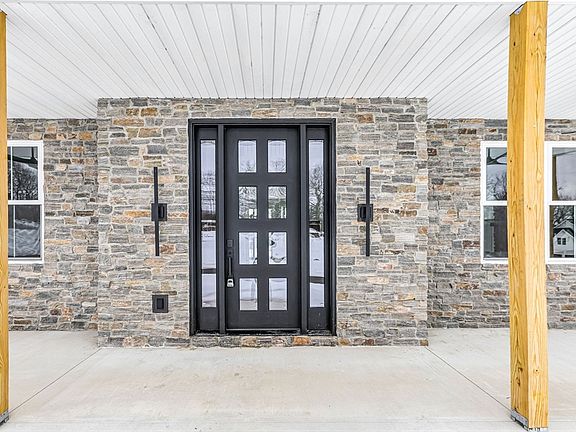 3rd image of 44 Balsam Hill Rd