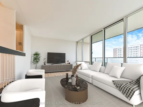 19 Four Winds Dr #602, Toronto, ON M3J 2S9