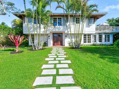 129 Lighthouse Drive, Jupiter Inlet Colony, FL, 33469