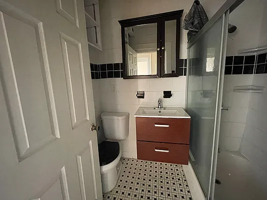 Rented by MySpaceNYC | media 13