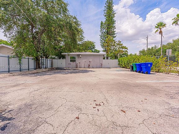 4th image of 5091 NW 2nd Ave