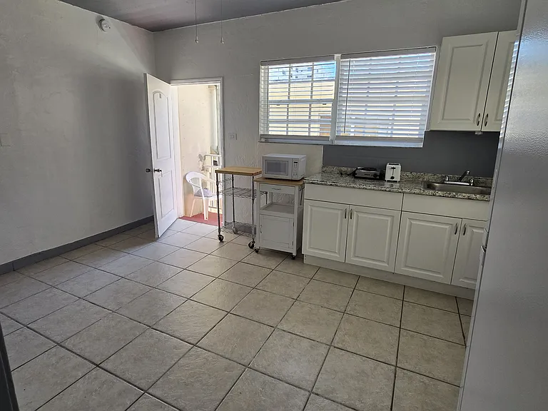 6860 Abbott Ave #8B — Photo 3