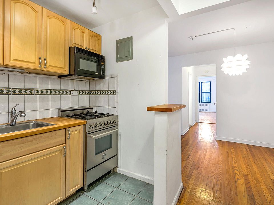 1st image of 9011 35th Ave APT 5A