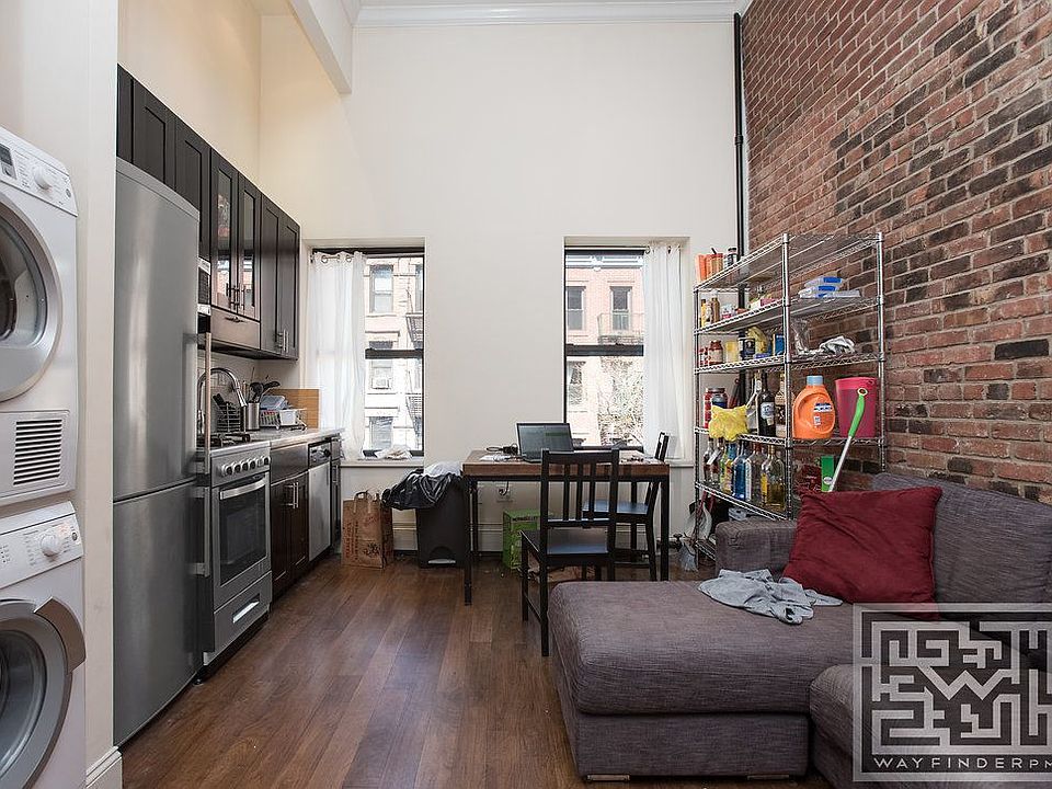 1st image of 310 W 21st St #7P