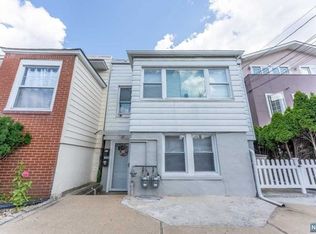 226 9th St, Fairview, NJ 07022