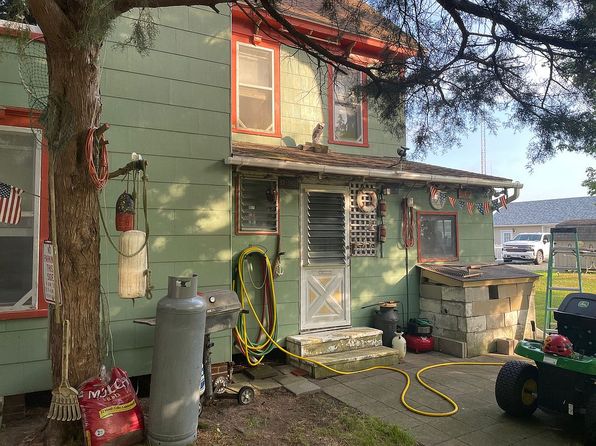 1389 Ellis St, Greenbackville, VA 23356