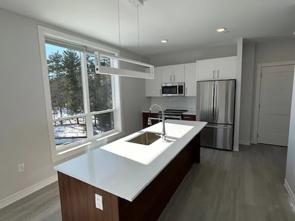 Residences at Sharon Gallery, 148 Old Post Rd #218, Sharon, MA 02067