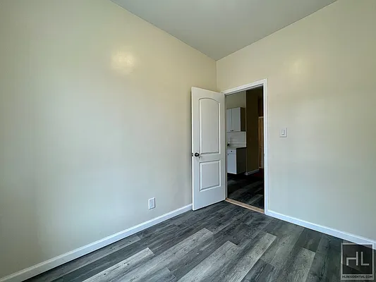 Rented by Highline Residential | media 10