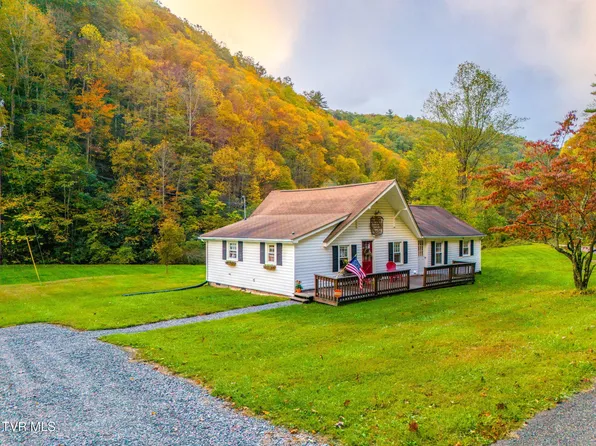 812 Branch Rd, Laurel Bloomery, TN 37680