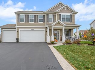 2228 Misty Creek Trl, Bolingbrook, IL 60490