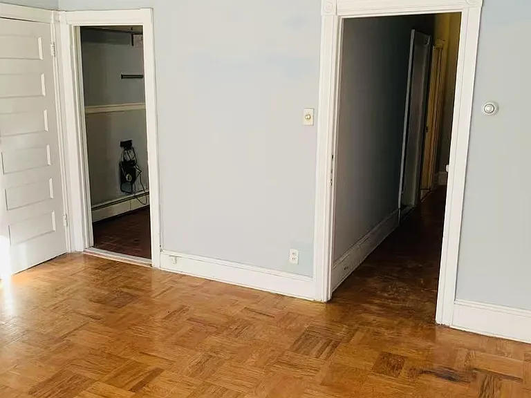 241 S 46th St #241 — Photo 6