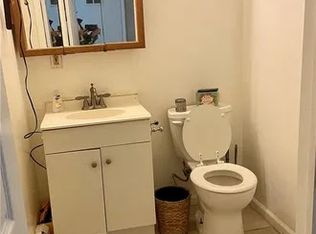 153 Chambers St APT 1, Newburgh, NY 12550