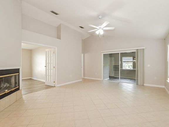 5th image of 31074 Lochmore Cir