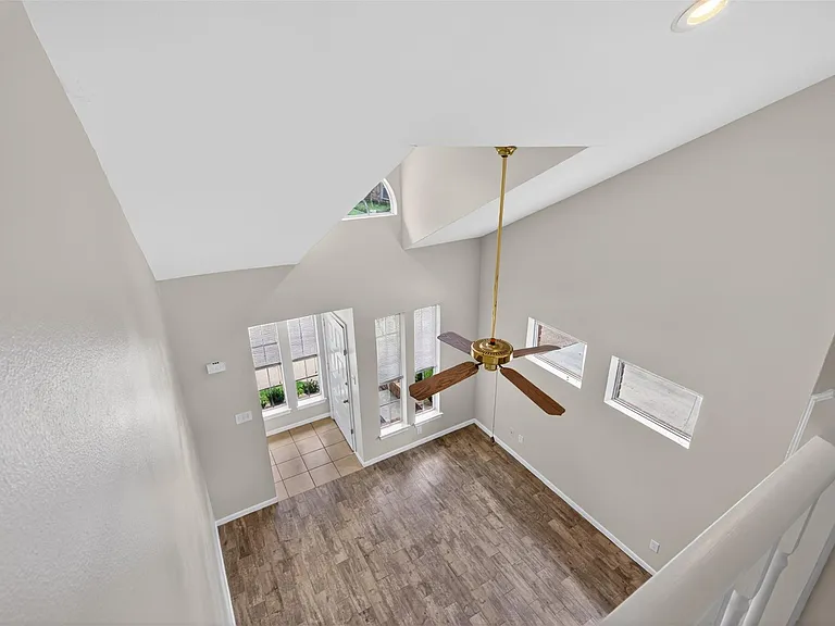 5515 Strack Rd #135 — Photo 33