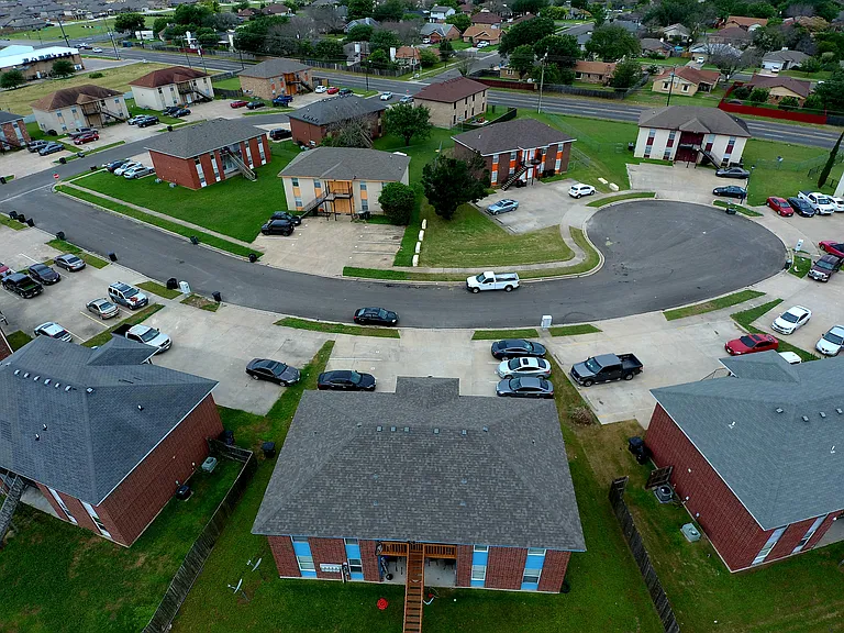 1707 Spring Rose Cir #C — Photo 13