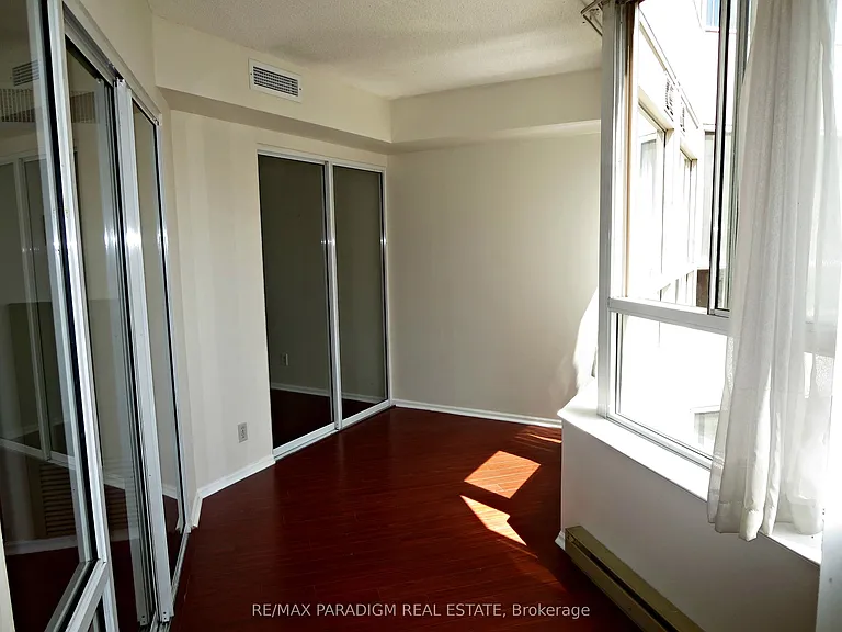 717 Bay St #1903 — Photo 17
