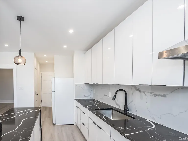 67-17 Myrtle Ave #3F — Photo 7