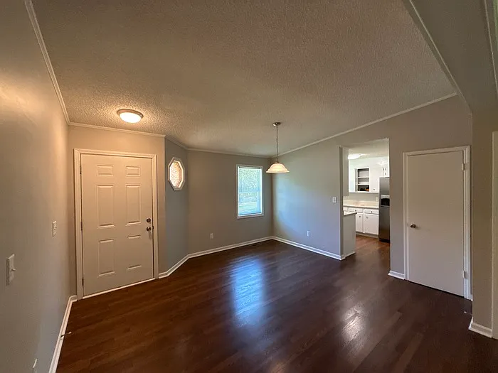 8209 Terra Linda Ln — Photo 3