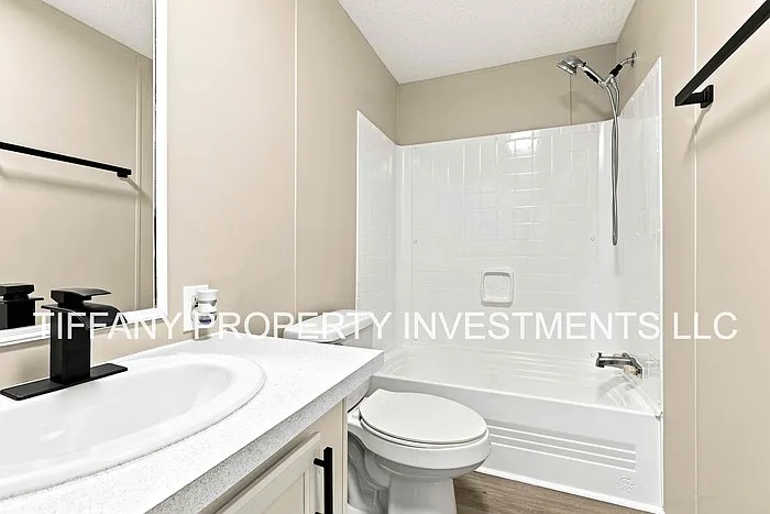 148 Helen Young Dr — Photo 12