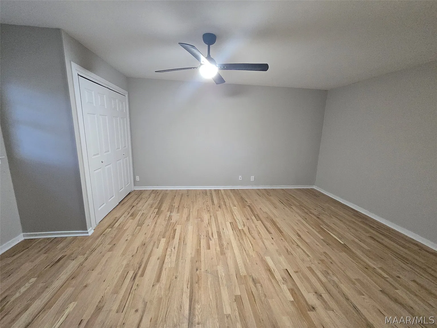 3 bed, 2.0 bath, 1050 sqft, $990 — Photo 4