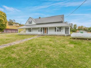 214 Countryside Ln, Madisonville, TN 37354