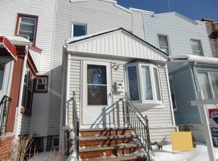 3145 92nd St, Flushing, NY 11369
