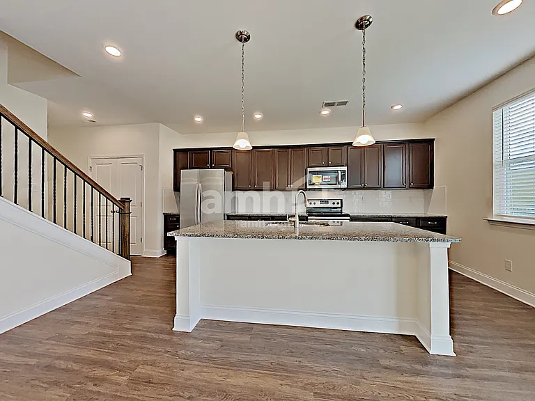 175 Havenbrook Dr — Photo 4