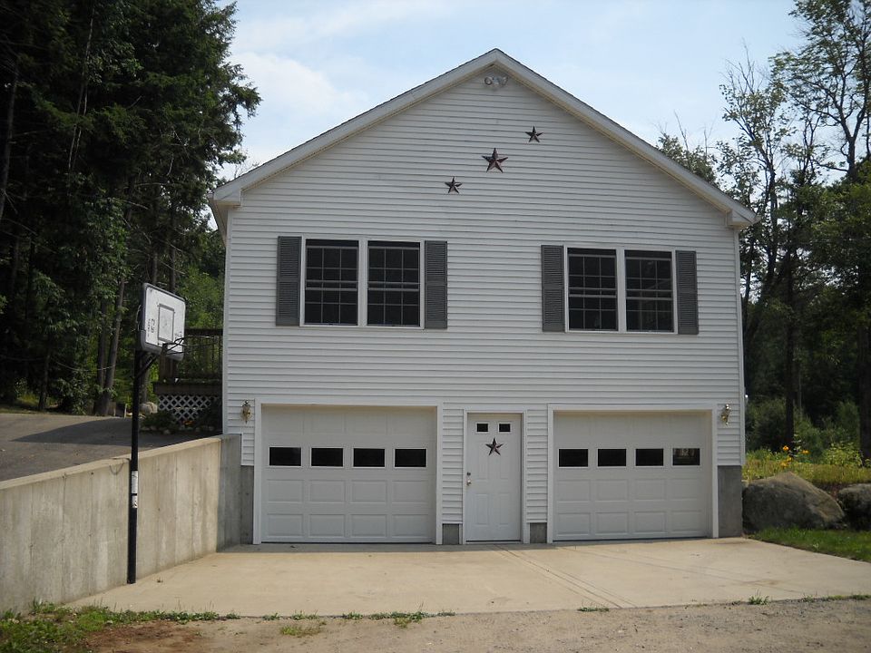 2nd image of 180 Popple Camp Rd