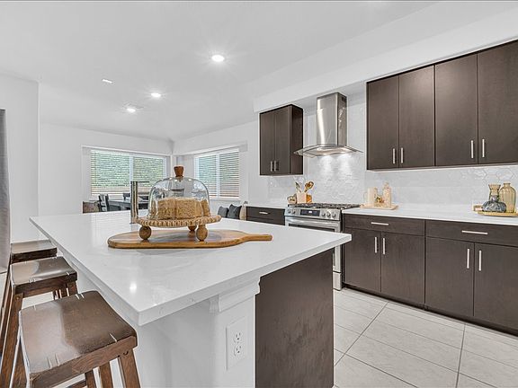 2nd image of 317 Rock Sparrow Ln