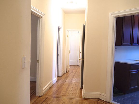 5th image of 723 E 27th St APT 4K