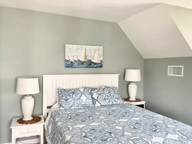 16 Dillingham Ave — Photo 11