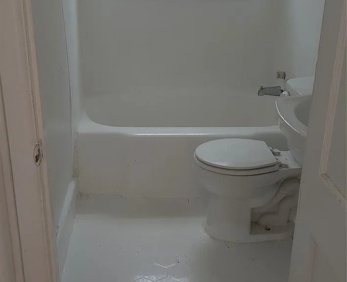 2811 Iola St #8 — Photo 9