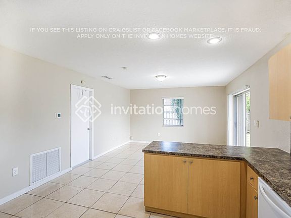 5th image of 16620 SW 93rd Ave