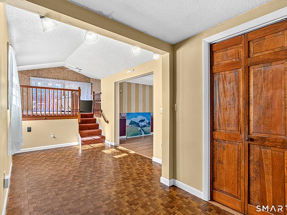 2nd image of 1355 Poquonock Avenue