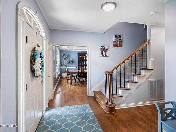4th image of 1207 Harper Pl