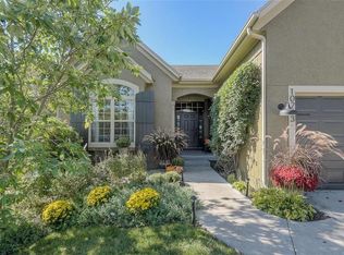 10223 Miller Ln, Kansas City, KS 66109
