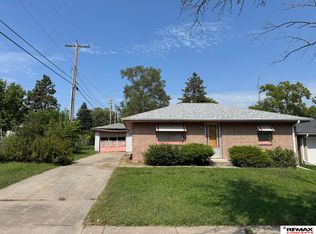 5930 Colby St, Lincoln, NE 68505