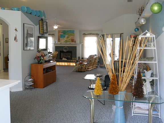 5th image of 14 Eastwood Dr