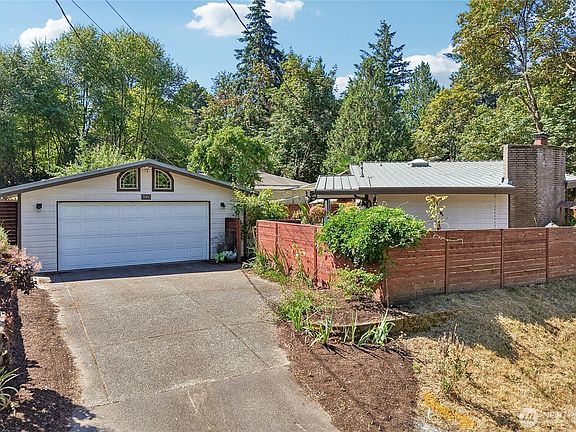3rd image of 7005 S 128th Street