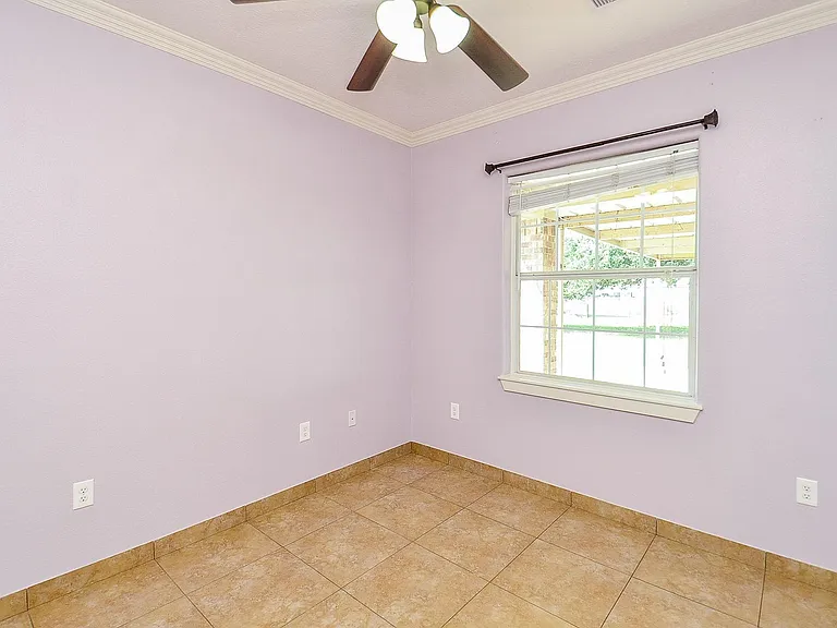 5575 Bollinger Rd — Photo 10