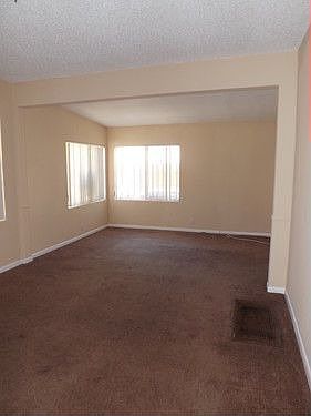4th image of 6748 Farmdale Ave