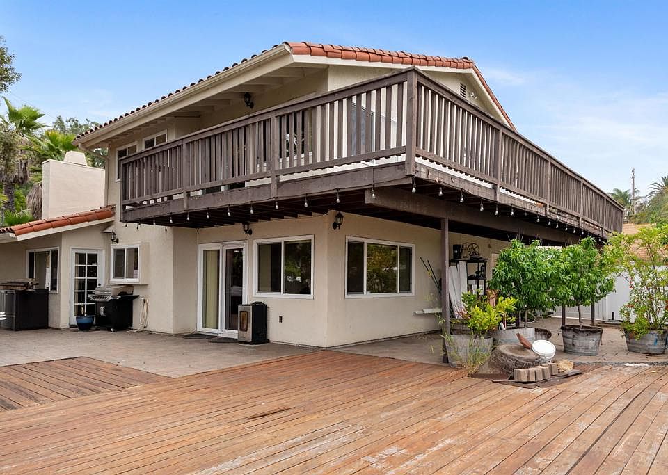 2166 Helix St, Spring Valley, CA 91977 Zillow