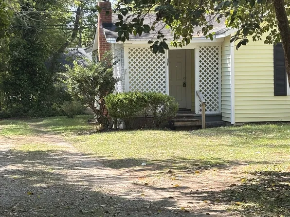 1302 1/2 9th Ave, Albany, GA 31707