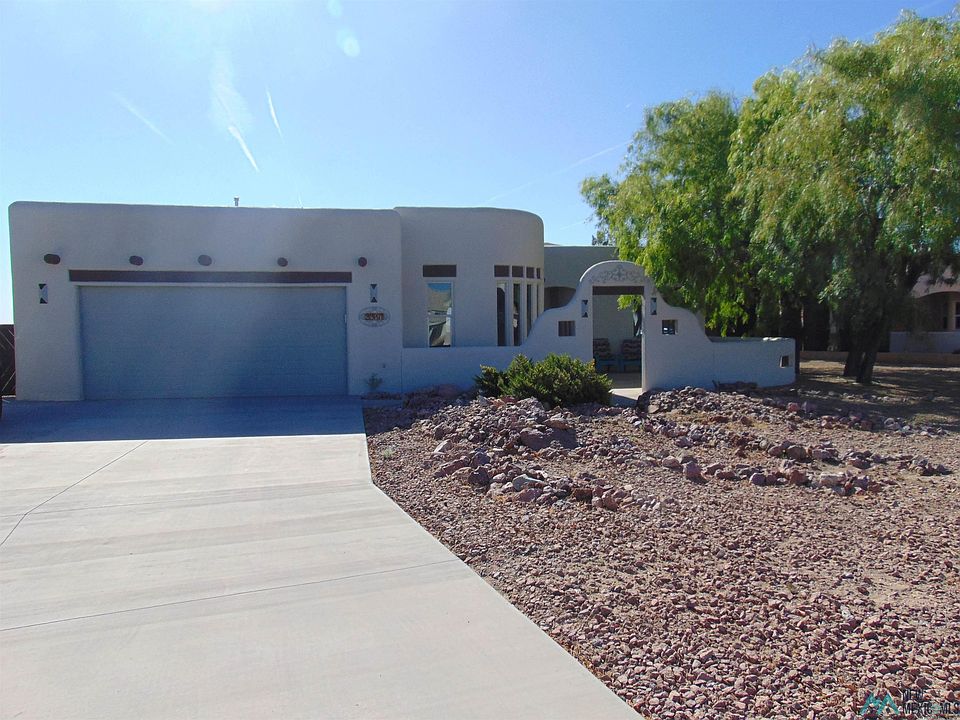 1st image of 2917 S Corte De Consuelo St