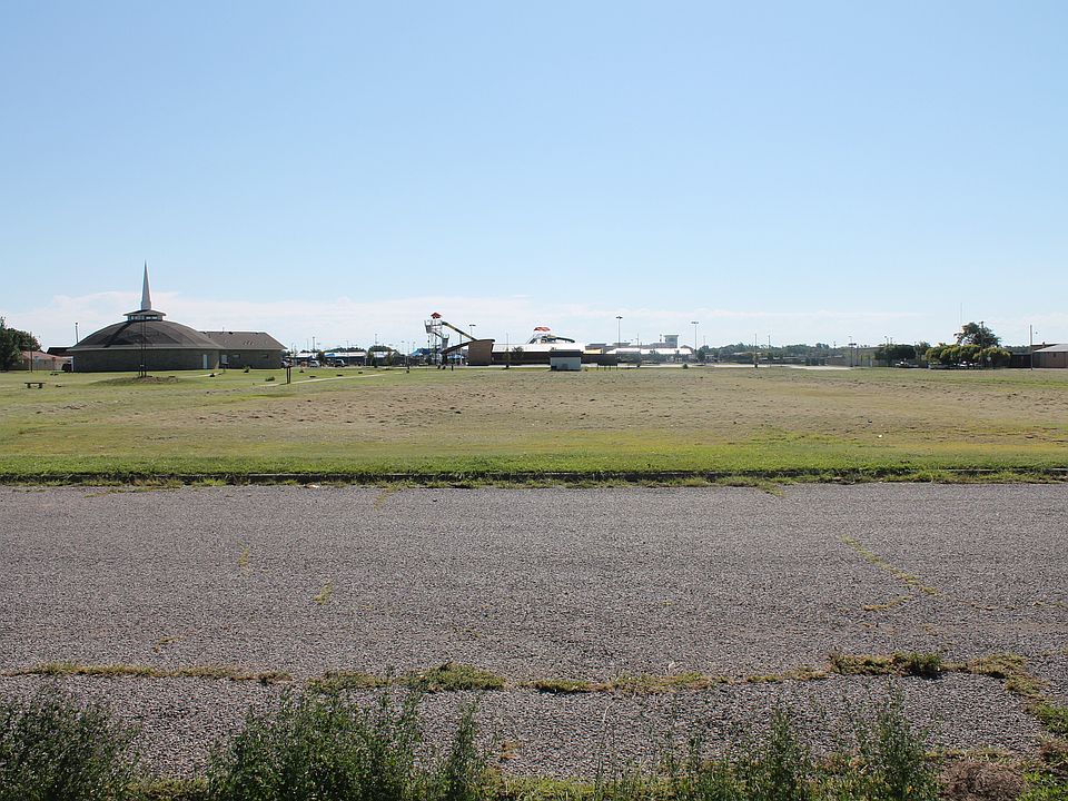 1st image of Wells